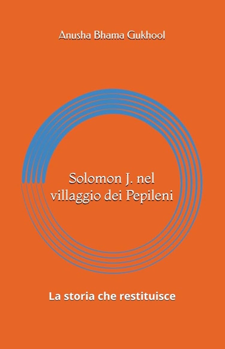 Copertina fronte di Solomon J. nel villaggio dei Pepileni, con il bambino e il mantello stellato
